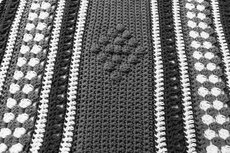 Sfeervol geluk deken van Scheepjes Softfun Breibar pakket 603 - Uit het boek Dekens enzo - Joke ter Veldhuis