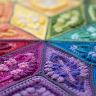 Scheepjes CAL 2024 Festival of Lights blanket - Organicon kit, incl 3 kaarten en een Scheepjes mok.