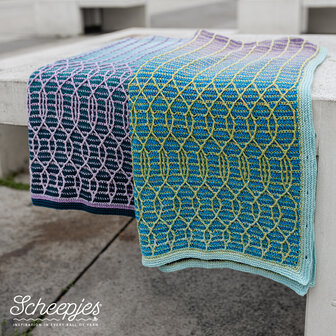Shape Play MAL Shawl gehaakt van Scheepjes mega Whirl