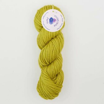 Oxford Violet Jane Worsted solid 50526 Sweet Pickle Relish