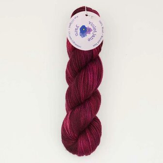 Oxford Violet Jane Worsted variegated 50035 Good Humor