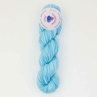 Oxford Violet Jane Worsted variegated 50039 Open Sky