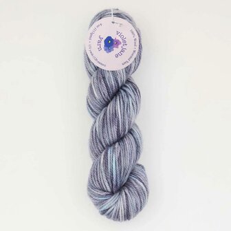 Oxford Violet Jane Worsted variegated 50054 Blue Dove
