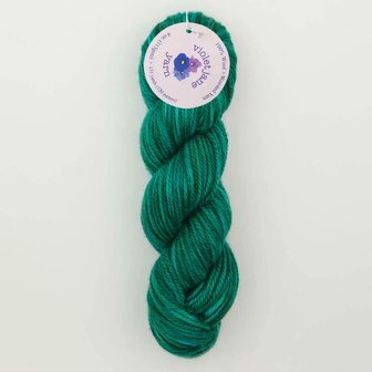 Oxford Violet Jane Worsted variegated 50063 Evergreen Medium