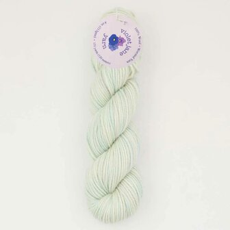 Oxford Violet Jane Worsted variegated 50073 Iceberg