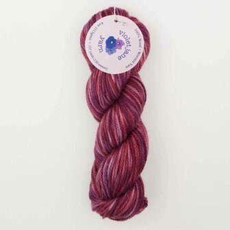 Oxford Violet Jane Worsted variegated 50093 Soft Black Raspberry