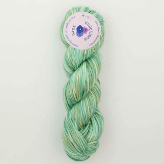 Oxford Violet Jane Worsted variegated 50098 Tadpole