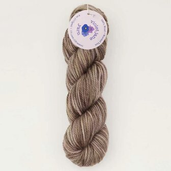 Oxford Violet Jane Worsted variegated 50101 Baby Bear