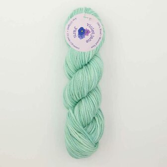 Oxford Violet Jane Worsted variegated 50117 Evergreen Extra Light