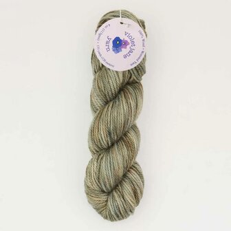 Oxford Violet Jane Worsted variegated 50150 Watershed Medium