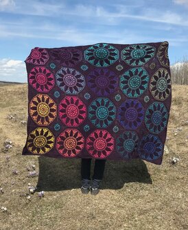 Stained Glass Wonder Blanket Large van Scheepjes Whirl en Whirlette compleet deken haakpakket ( excl patroon)