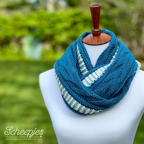 Among the Vines Cowl Woolwise‑versie garen pakket