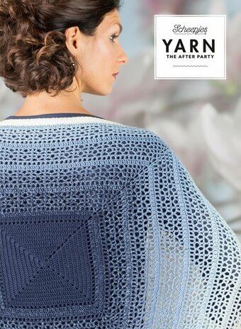 Indigo Shrug Yarn After Party 27 van Scheepjes Whirl en Whirlette plus gratis patroon.
