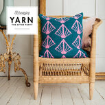 Splayed Geometric Cushion van Scheepjes Cahlista + gratis patroon The After Yarn Party 141 Splayed Geometric Cushion van Scheepjes Cahlista + gratis patroon The After Yarn Party 141